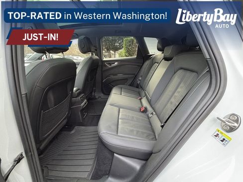 Used 2023 Audi Q4 e-tron Premium Plus image 18