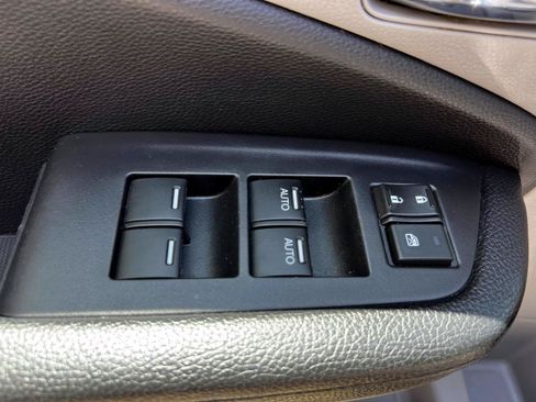Used 2017 Honda Pilot EX image 20