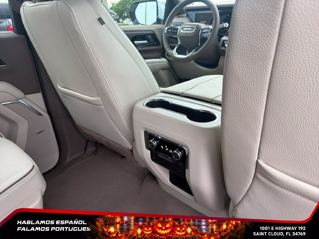 New 2026 GMC Yukon XL Denali w/ Sun & Power Step Package AWD/4WD image 32
