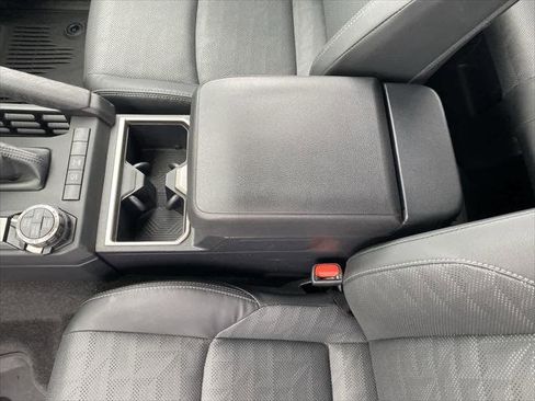 Certified 2025 Toyota 4Runner TRD Off-Road Premium image 20