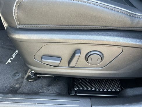 New 2026 Hyundai Tucson Limited image 23