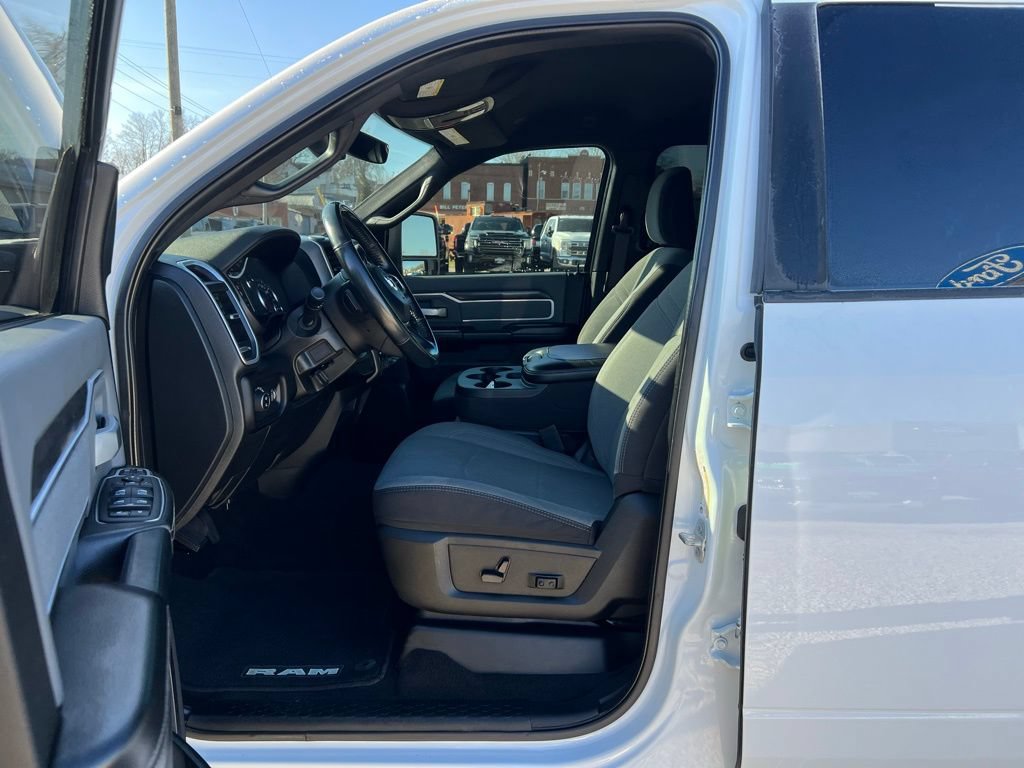 Used 2023 RAM 2500 Big Horn w/ Level 1 Equipment Group AWD/4WD image 15