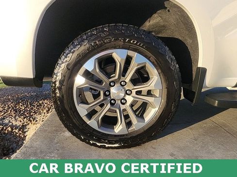 Certified 2023 Chevrolet Silverado 1500 High Country w/ Z71 Off-Road Package image 18