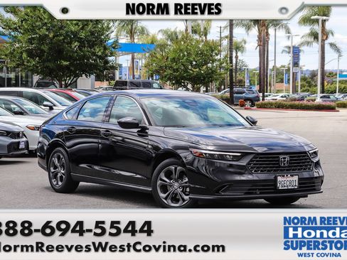 Used 2023 Honda Accord EX image 1