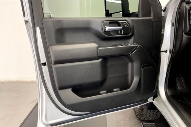 Used 2022 Chevrolet Silverado 2500 Custom w/ Custom Value Package AWD/4WD image 25