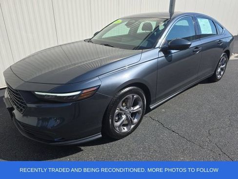 Used 2024 Honda Accord EX image 3