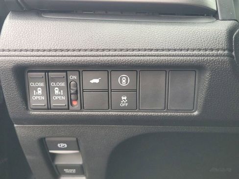 Used 2024 Honda Odyssey EX-L image 26