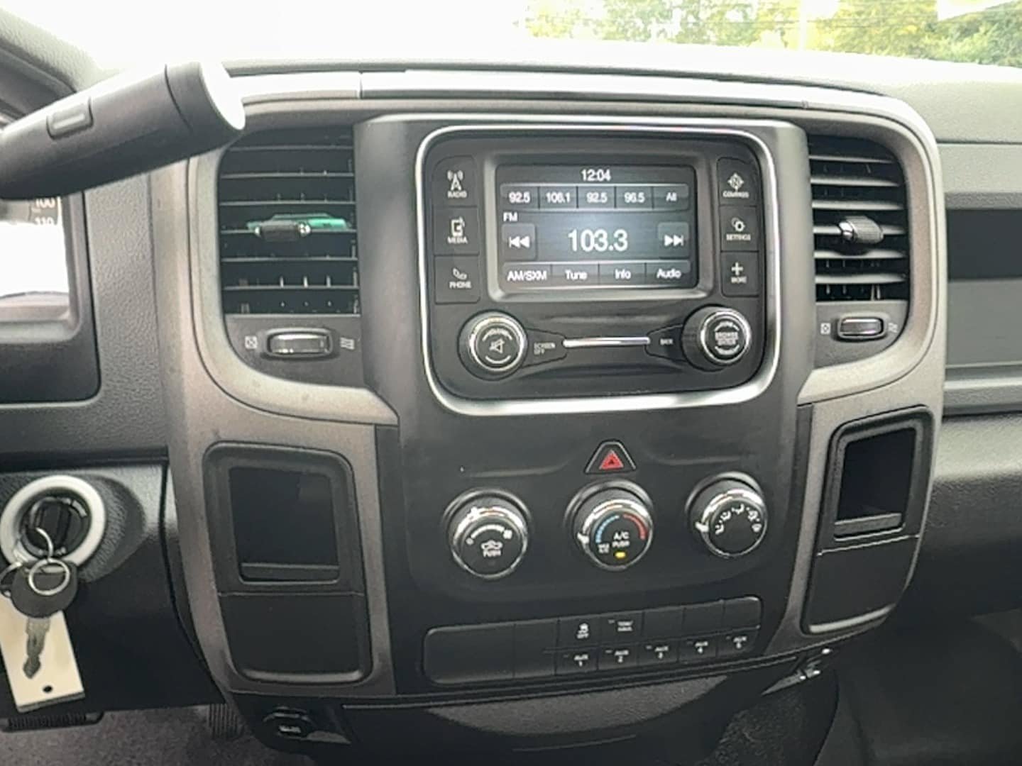Used 2016 RAM 3500 Tradesman RWD image 15