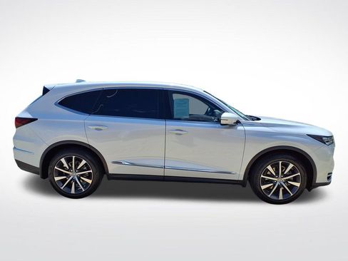 Used 2025 Acura MDX FWD w/ Technology Package image 4