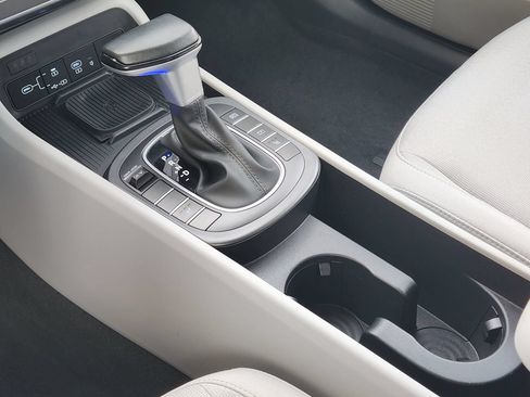 Used 2026 Hyundai Kona SEL Sport FWD image 19