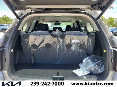 New 2026 Kia Sorento EX FWD image 11
