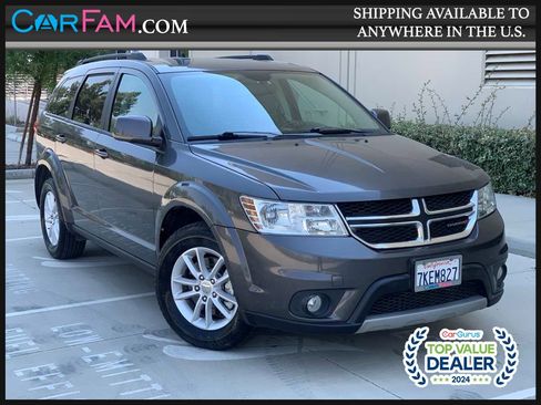 Used 2015 Dodge Journey SXT w/ Flexible Seating Group image 1