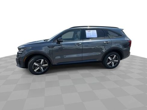 Used 2023 Kia Sorento EX w/ Panoramic Sunroof Package FWD image 5