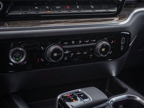 Used 2023 Chevrolet Silverado 1500 LT Trail Boss image 19