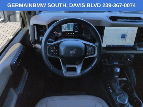 Used 2022 Ford Bronco Wildtrak AWD/4WD image 17