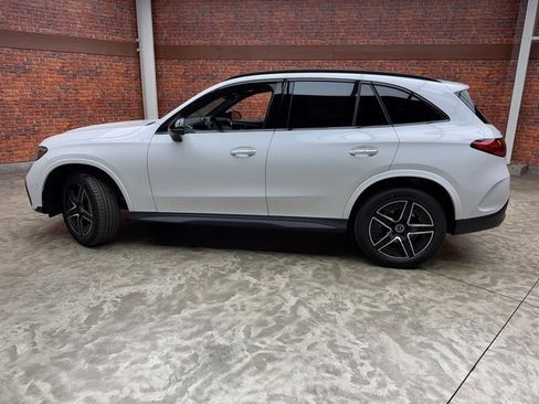 New 2026 Mercedes-Benz GLC 300 GLC 300 image 2
