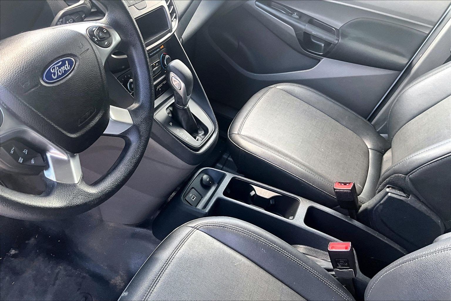 Used 2022 Ford Transit Connect XL FWD image 15