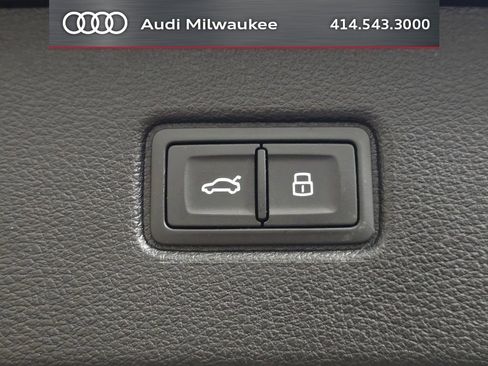 Certified 2023 Audi Q7 2.0T Premium Plus w/ Premium Plus Package AWD/4WD image 10