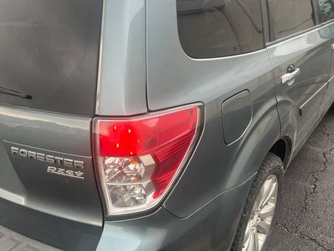 Used 2011 Subaru Forester 2.5X Limited AWD/4WD image 5