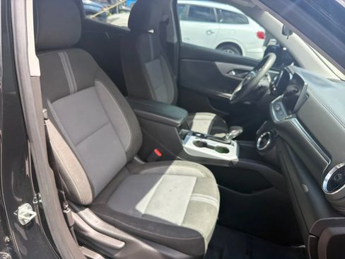 Used 2023 Chevrolet Blazer LT FWD image 21