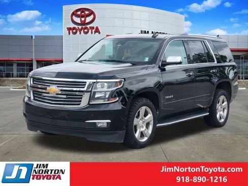Used 2020 Chevrolet Tahoe Premier AWD/4WD image 3