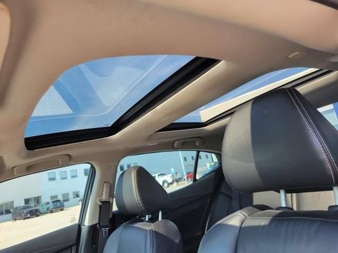 Used 2022 Nissan Maxima Platinum FWD image 33