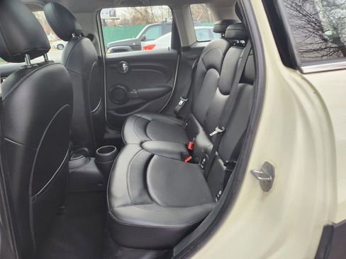 Used 2016 MINI Cooper 4-Door Hardtop w/ Cold Weather Package image 19