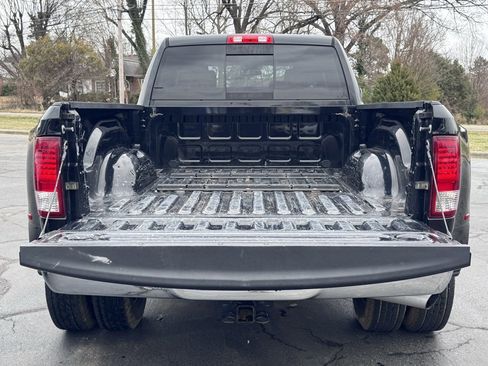 Used 2016 RAM 3500 Big Horn image 37