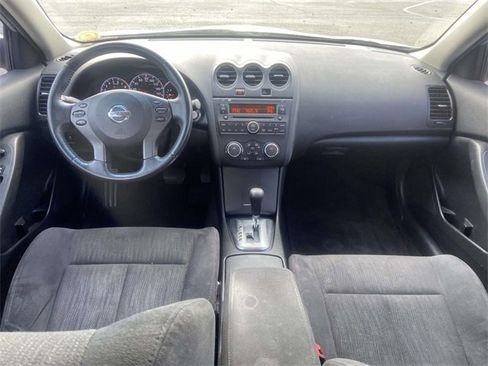Used 2011 Nissan Altima 2.5 S w/ Convenience Pkg image 10