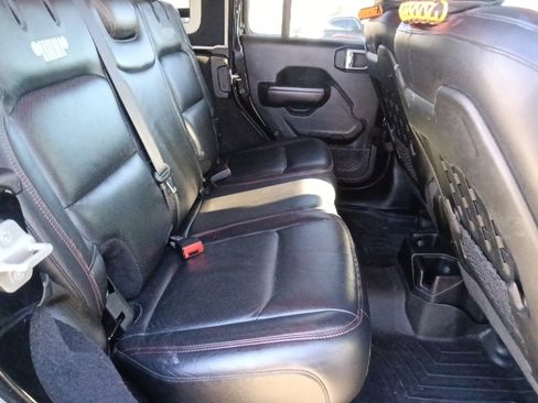 Used 2021 Jeep Wrangler Unlimited Rubicon image 29