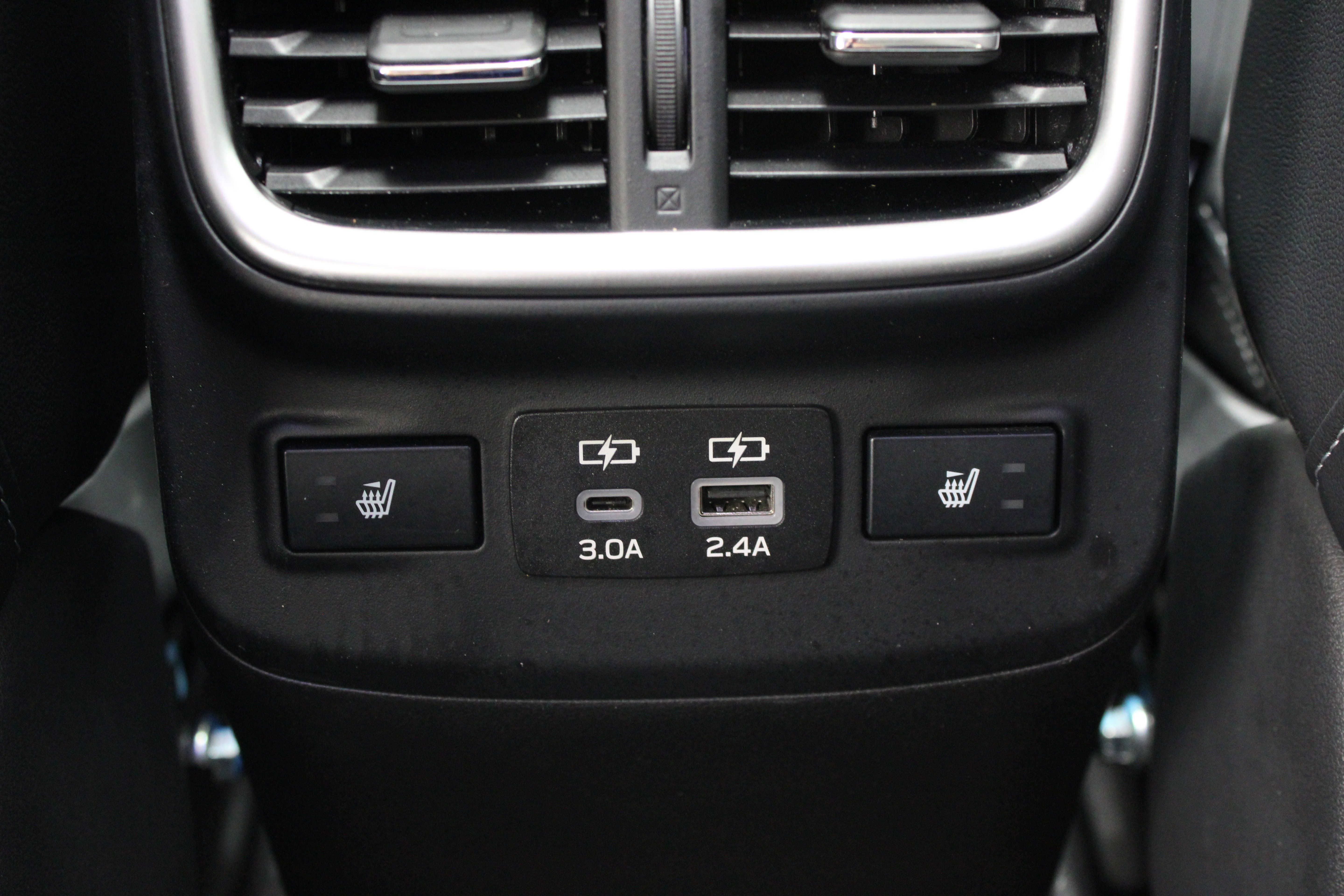 Used 2023 Subaru Outback Touring XT AWD/4WD image 32
