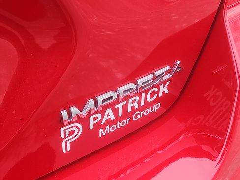 Certified 2025 Subaru Impreza 2.0i image 5