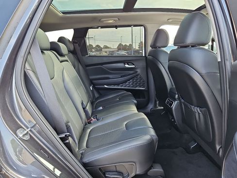 Used 2023 Hyundai Santa Fe SEL w/ Premium Package AWD/4WD image 34
