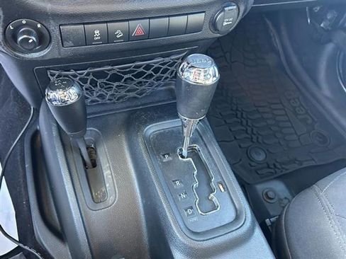 Used 2017 Jeep Wrangler Unlimited Sport w/ Quick Order Package 24S image 16