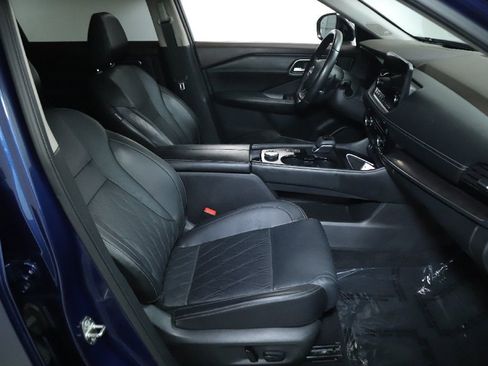 Certified 2023 Nissan Rogue Platinum w/ Platinum Premium Package AWD/4WD image 36