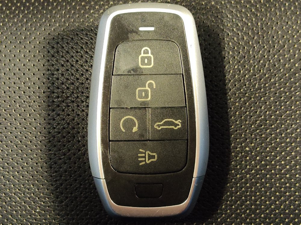 Used 2020 GMC Terrain SLT AWD/4WD image 32