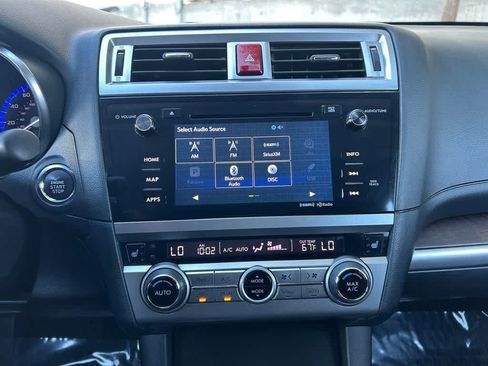 Used 2016 Subaru Outback 2.5i Limited AWD/4WD image 17