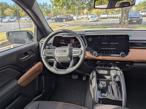 New 2026 GMC Canyon AT4 image 8