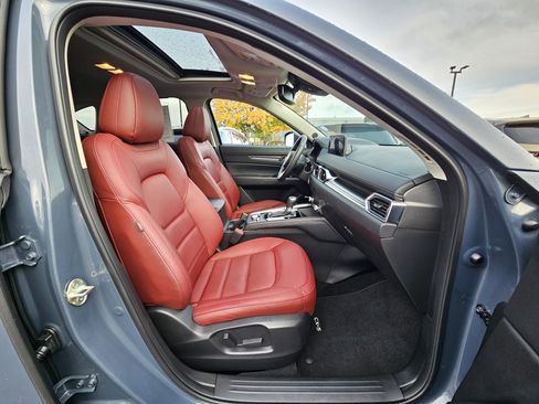 Certified 2025 MAZDA CX-5 Carbon Edition image 7