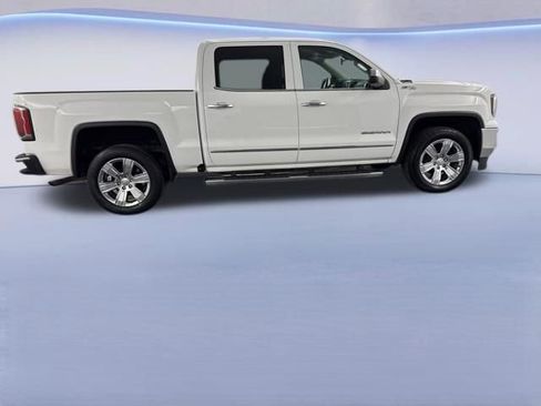 Used 2018 GMC Sierra 1500 SLT AWD/4WD image 10