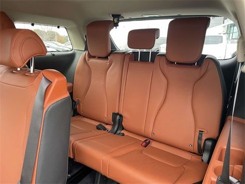 New 2026 Kia Carnival EX image 21