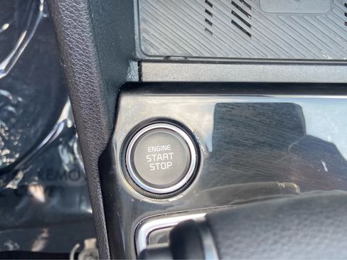 Used 2025 Kia Sportage X-Line w/ Premium Package AWD/4WD image 27
