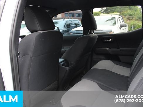 Used 2021 Toyota Tacoma TRD Sport RWD image 18