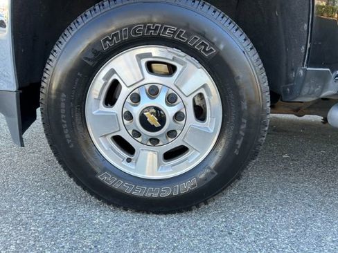 Used 2017 Chevrolet Silverado 2500 LT w/ All Star Edition image 35