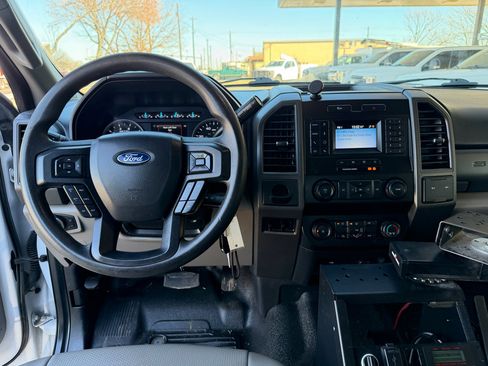 Used 2020 Ford F250 XL w/ Power Equipment Group image 34