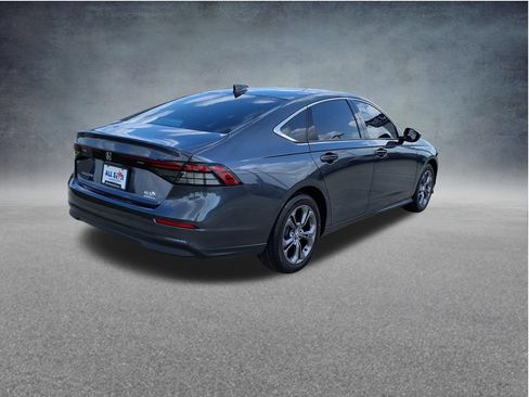 Used 2023 Honda Accord EX image 8