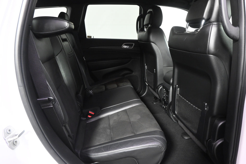 Used 2020 Jeep Grand Cherokee Altitude AWD/4WD image 18