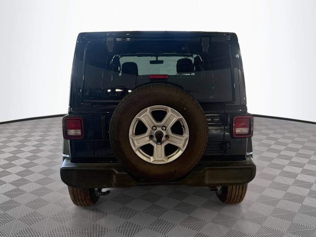Certified 2022 Jeep Wrangler Unlimited Sport w/ Sun And Sound Package AWD/4WD image 7