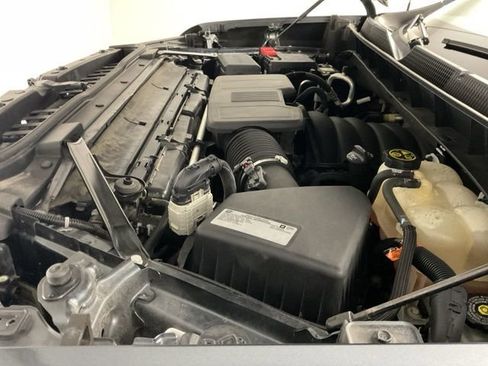 Certified 2019 Chevrolet Silverado 1500 LTZ w/ LTZ Premium Package image 23