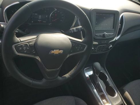 Certified 2023 Chevrolet Equinox LT FWD image 18